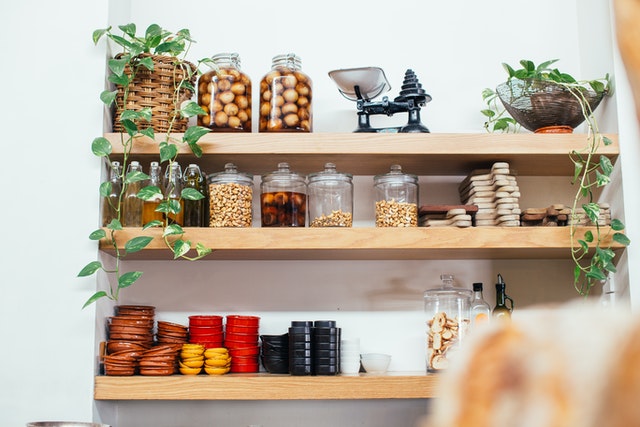 8 Tips to Organize Your Pantry on a Budget